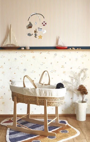Companheiros do Mar - This Little Room