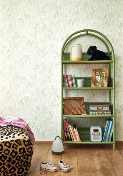 Passeio na Selva - This Little Room