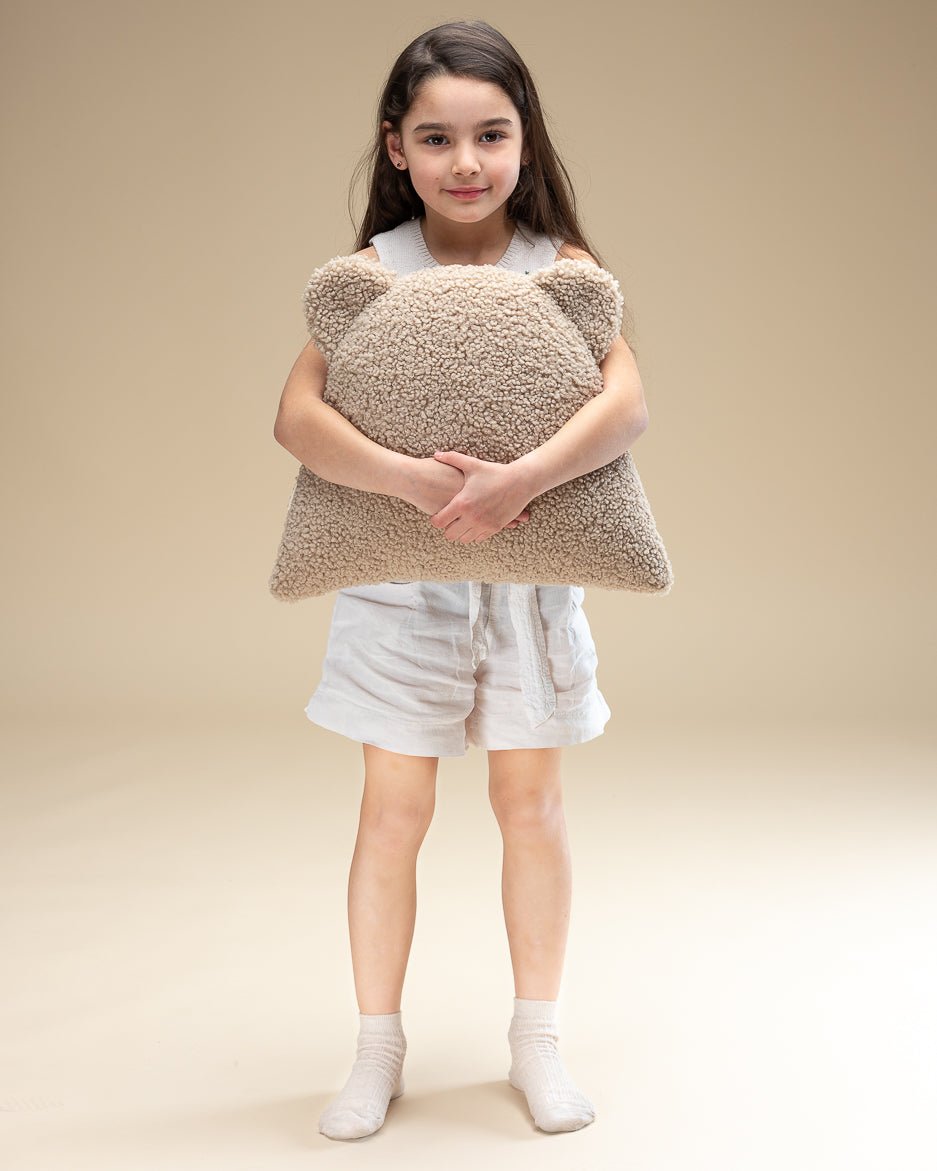 Wigiwama Almofada Urso Biscoito - This Little Room