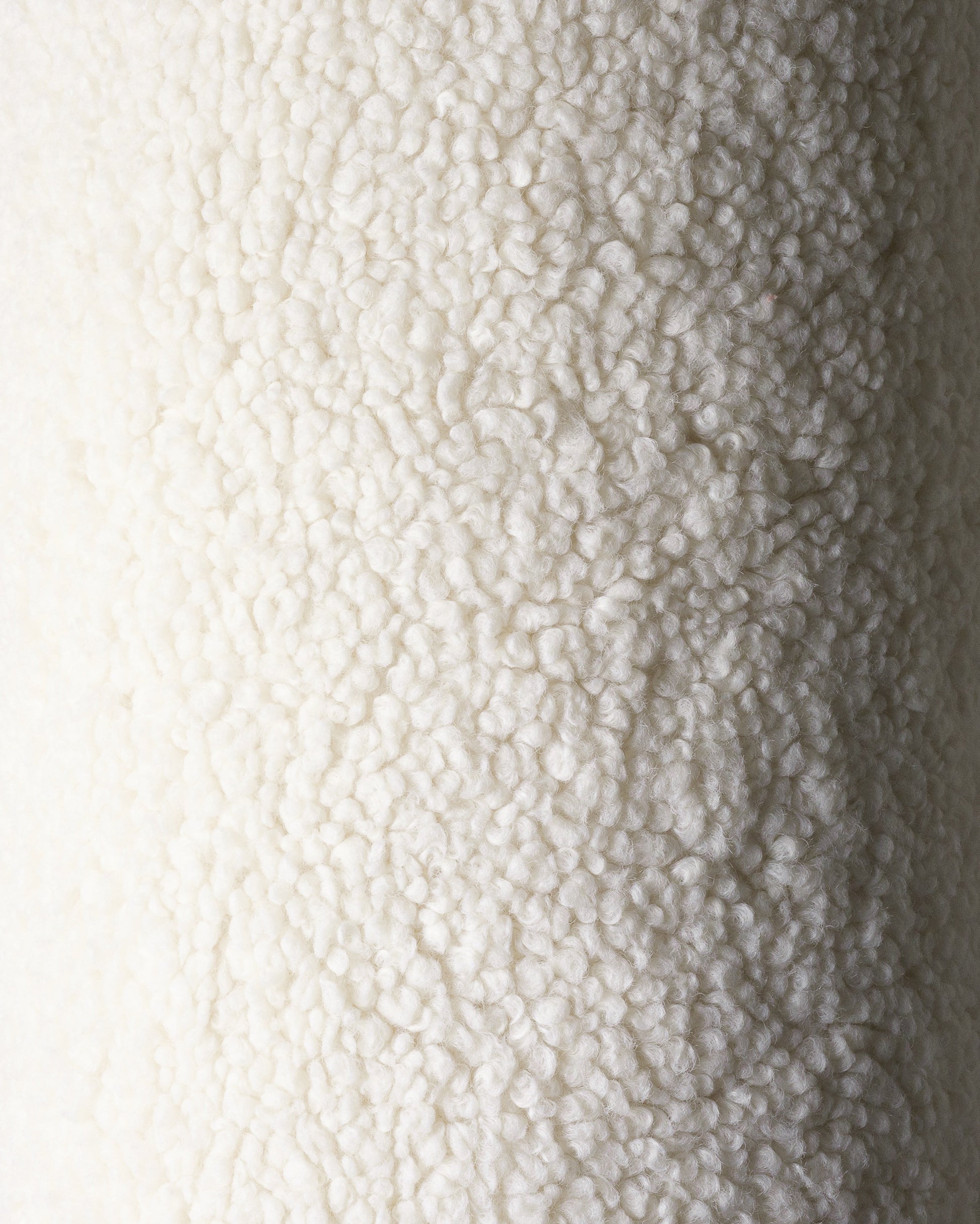 Almofada Urso Branco Creme Wigiwama - This Little Room