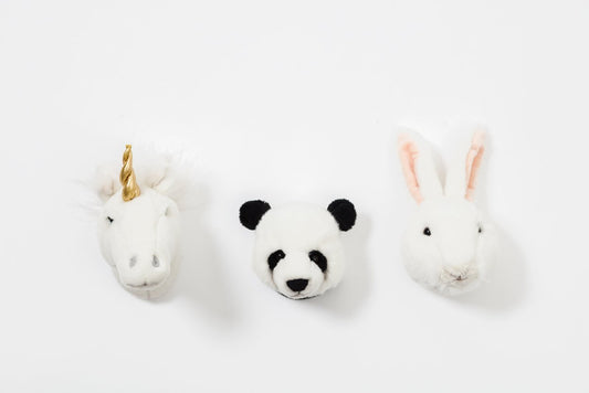 Caixa Adorável: Conjunto De 3 Cabeças De Peluche (Unicórnio, Panda, Coelho) - This Little Room